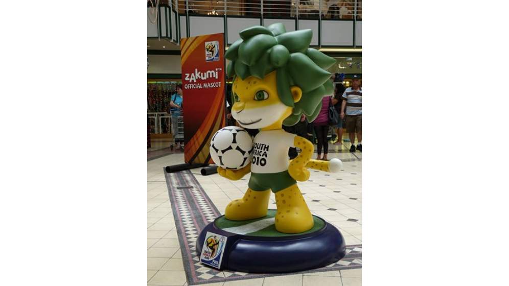 Linh vật World Cup 2010: Biểu tượng rực lửa của lục địa đen