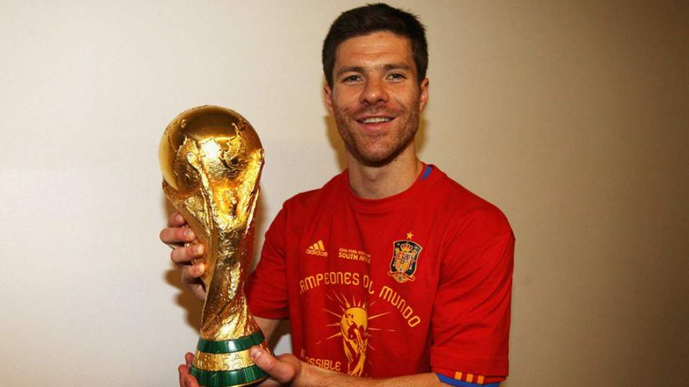 Xabi Alonso World Cup 2010: Dấu ấn vị giáo sư nơi tuyến giữa