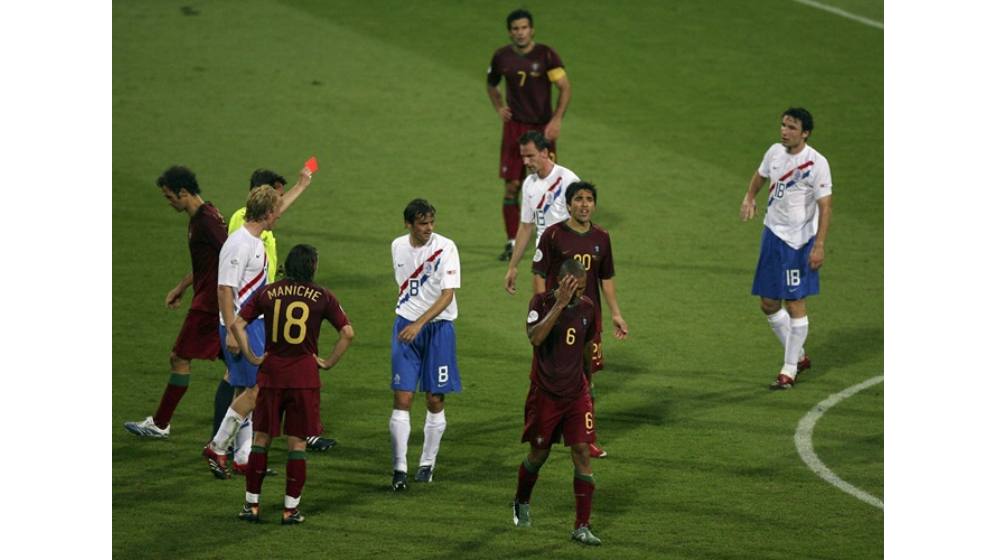 Bồ Đào Nha - Hà Lan World Cup 2006: Nhìn lại trận cầu điên rồ nhất